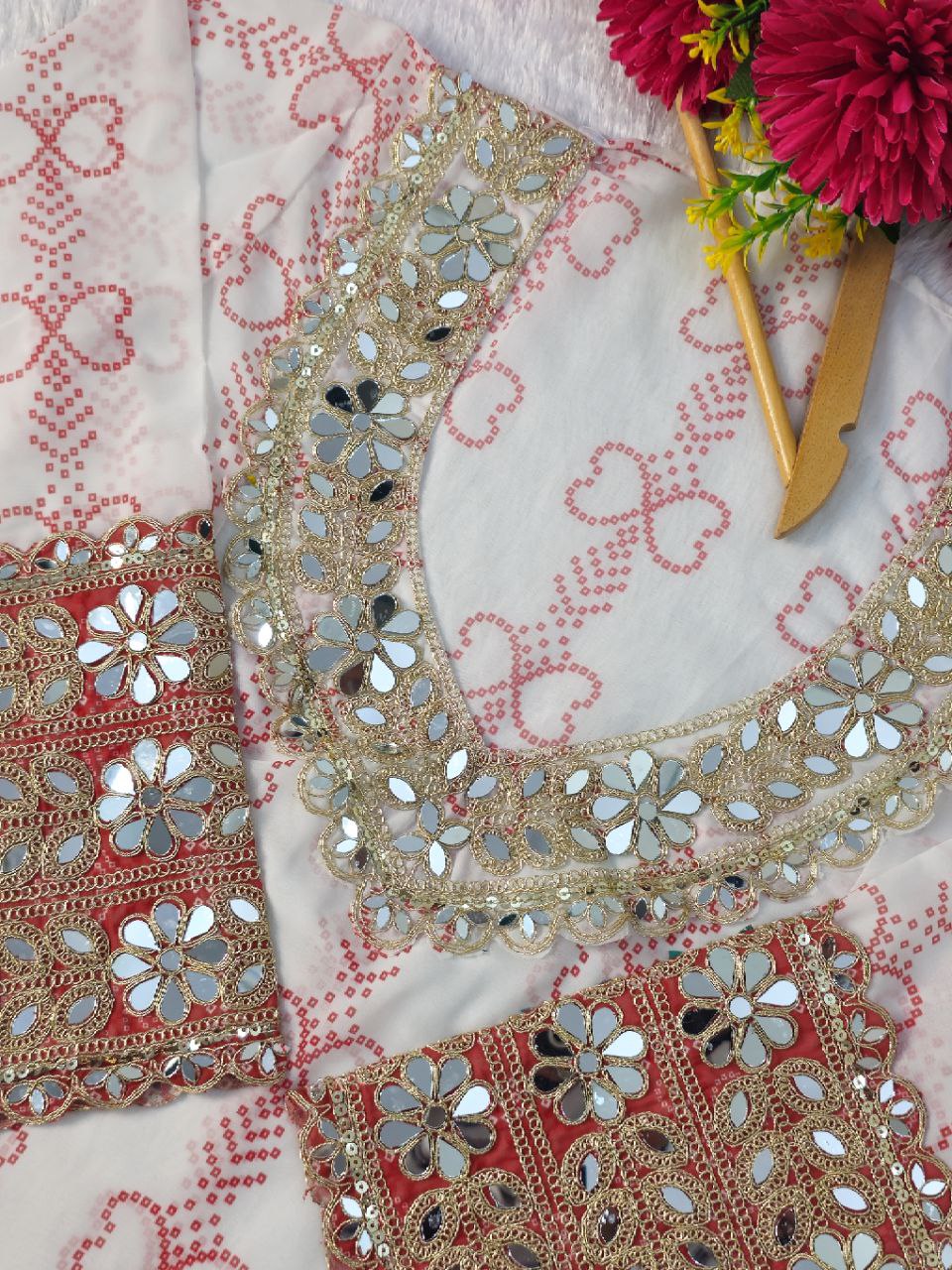 Step into Comfort & Class with Our Baggy Style Anarkali Kurti Set β¨π